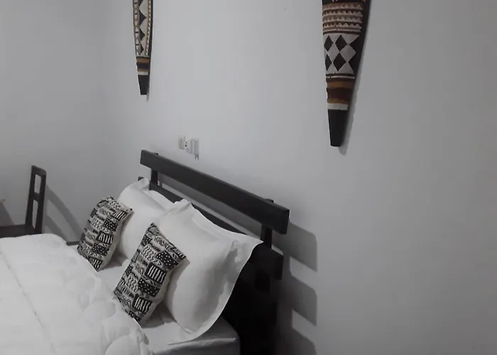 Emmanuella Casa Hotel 2*